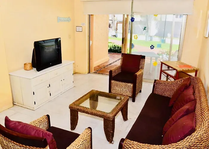 Boutique Villa Para 8P 6A 2M Dentro Del Hotel A Un Costado Del Krystal Ixtapa Cuenta Con Playa Y Wifi (Adults Only)