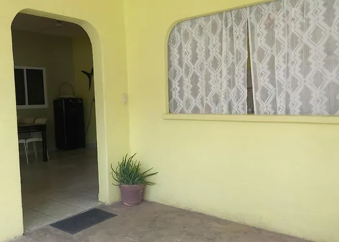 Casa Del Sol- Alojamiento Cerca Del Embarcadero Zihuatanejo