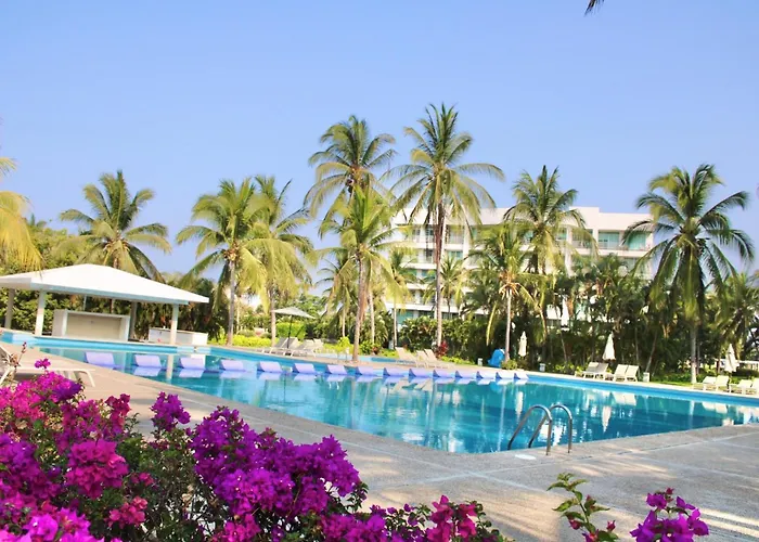 Pet friendly Mayan Lakes Acapulco
