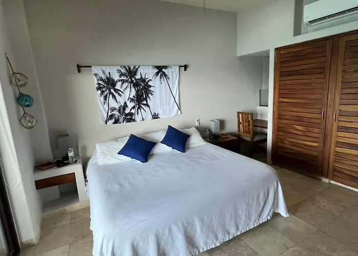 Pet friendly El Nido Casa 4 Apartment Zihuatanejo