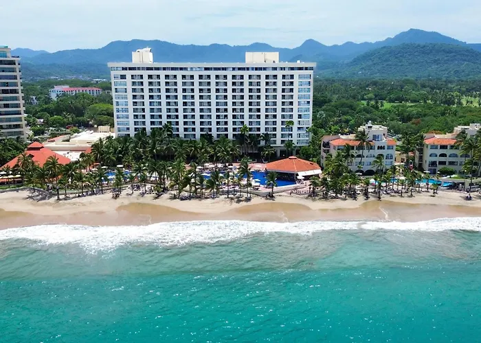 Ixtapa (Guerrero) Hotels With Pool