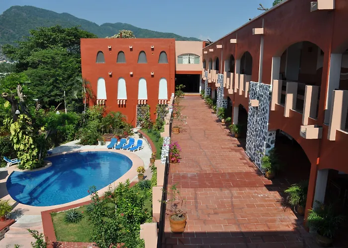 Zihuatanejo Resorts